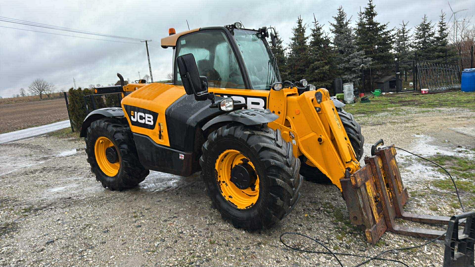 8cb11861-4760-4925-afd7-d723aeac2718